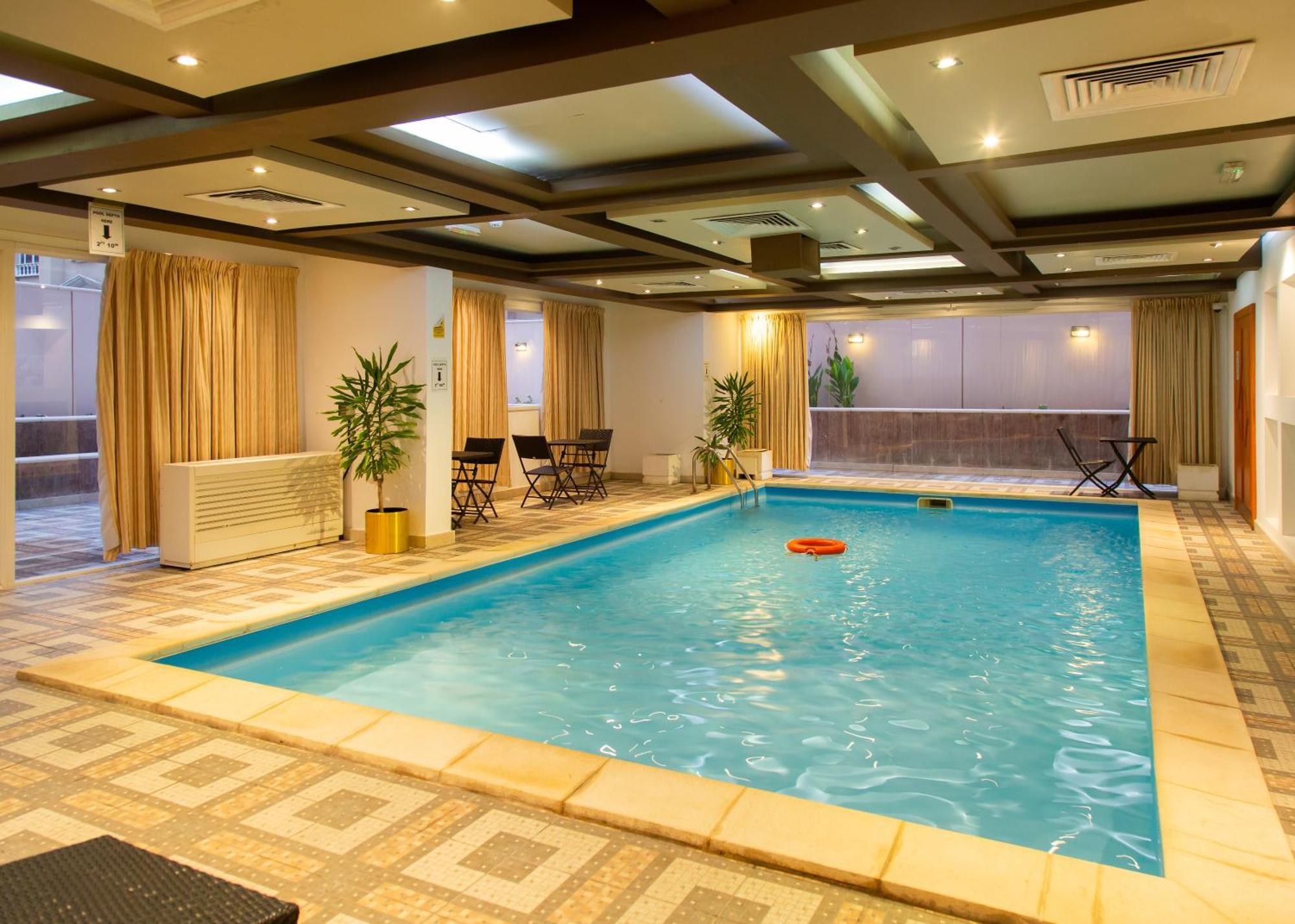 Al Liwan Residence โดฮา ภายนอก รูปภาพ